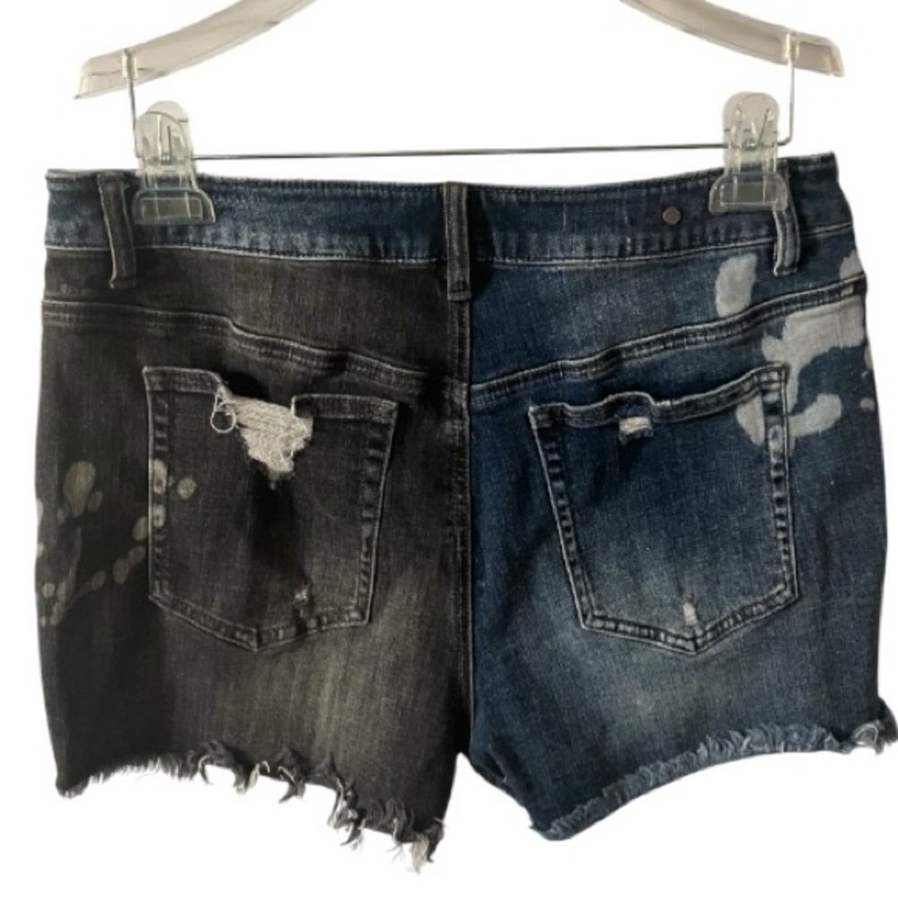CABI Jeans Park Colorblock Denim Shorts, Two tone, Sz 8, NWOT,Cotton​, Stretch - Picture 8 of 11